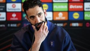 阿莫林可能成为第三位对瓜帅三连胜的主帅，前两人是图赫尔克洛普