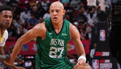 pg电子推荐-沃尔什：塔图姆是沉默的领袖 他在训练馆的身影为大家树立榜样