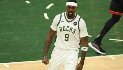 波蒂斯：雄鹿让我找到了家 未来4年希望至少拿一冠